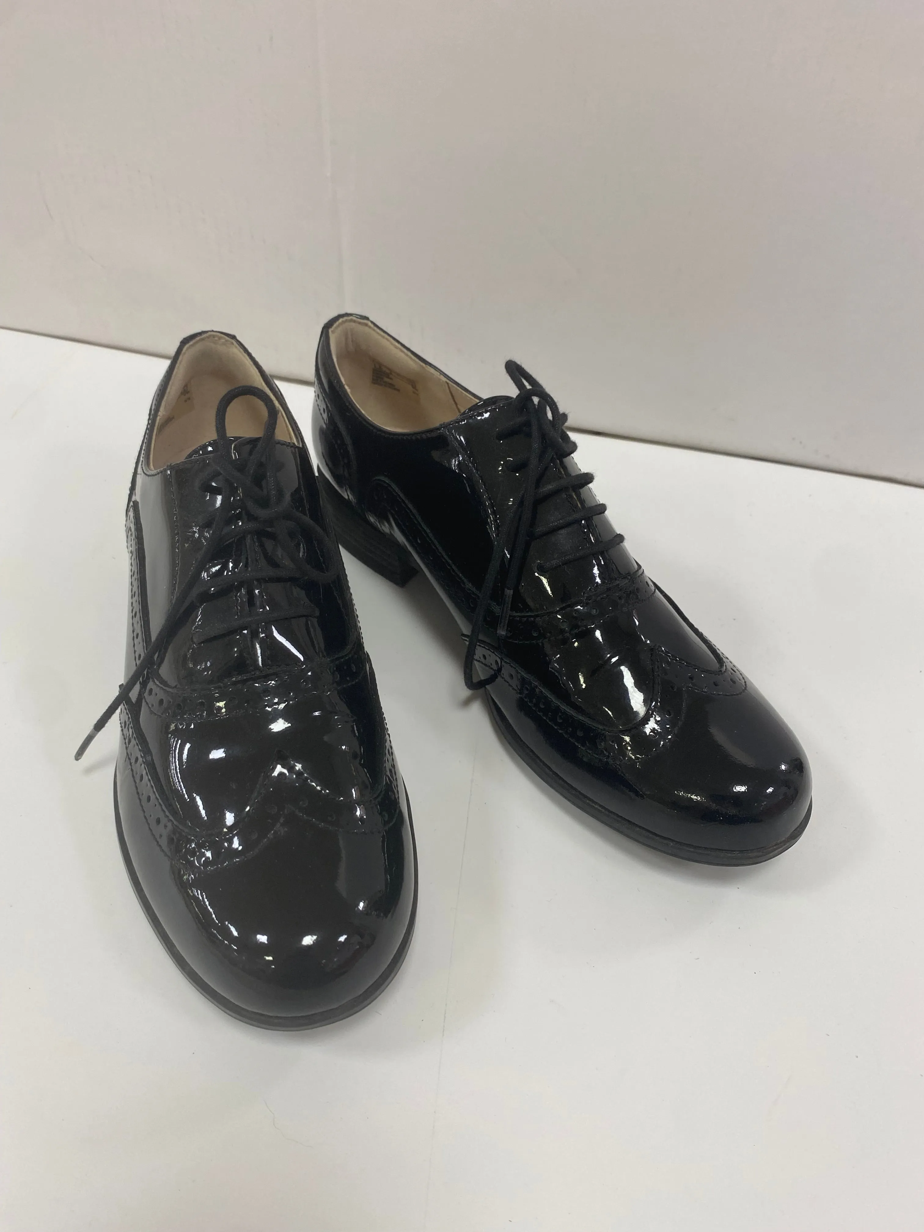 Clarks Cushion Plus Black Patent Leather Lace Up Brogue Shoes Size UK 6 Used