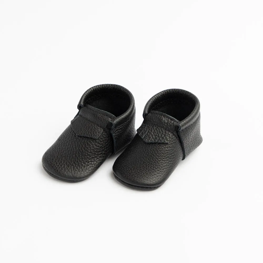 Freshly Picked First Pair Soft Sole Moccasins - Carbon