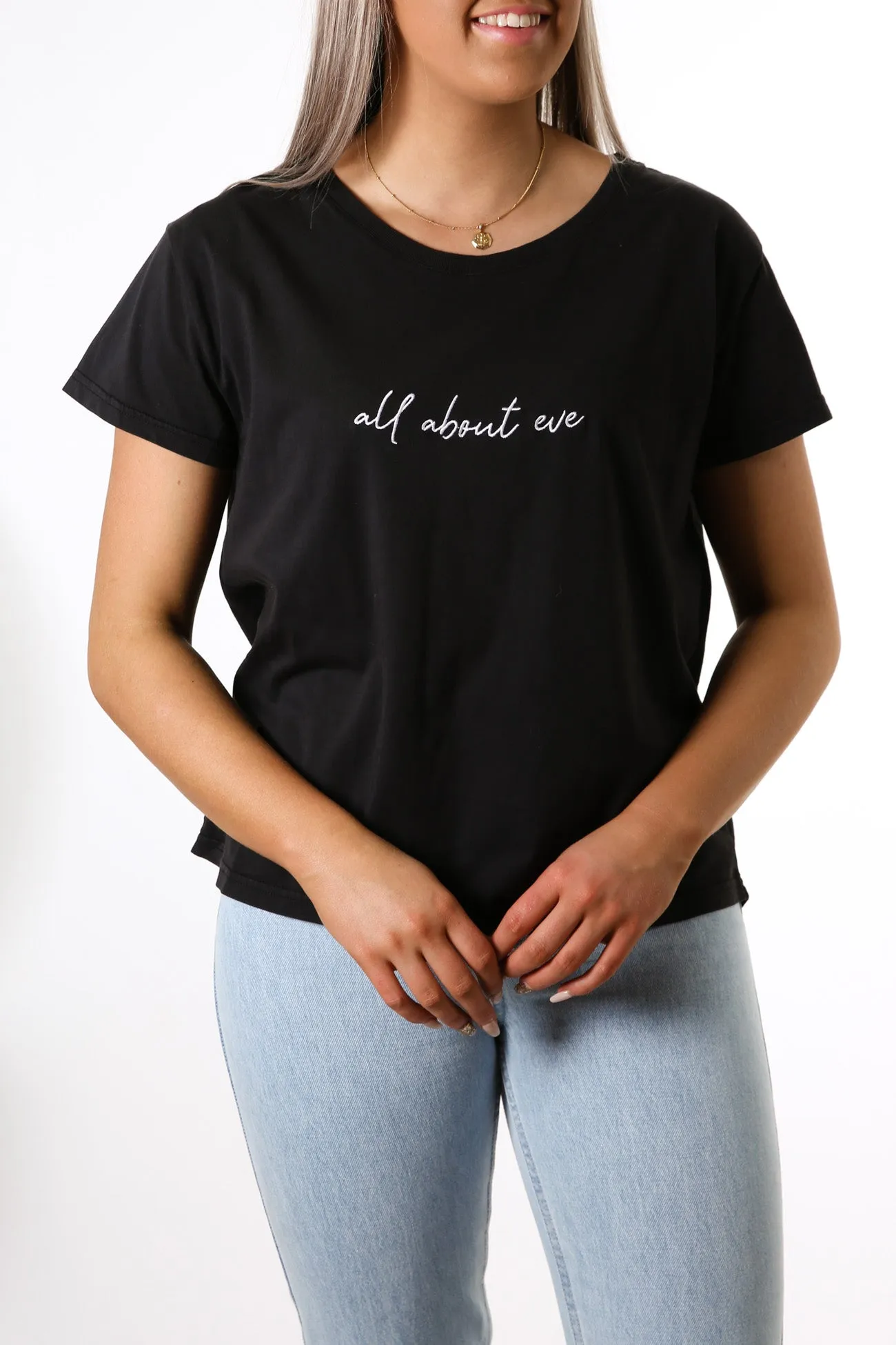 Mika Relaxed Tee Black