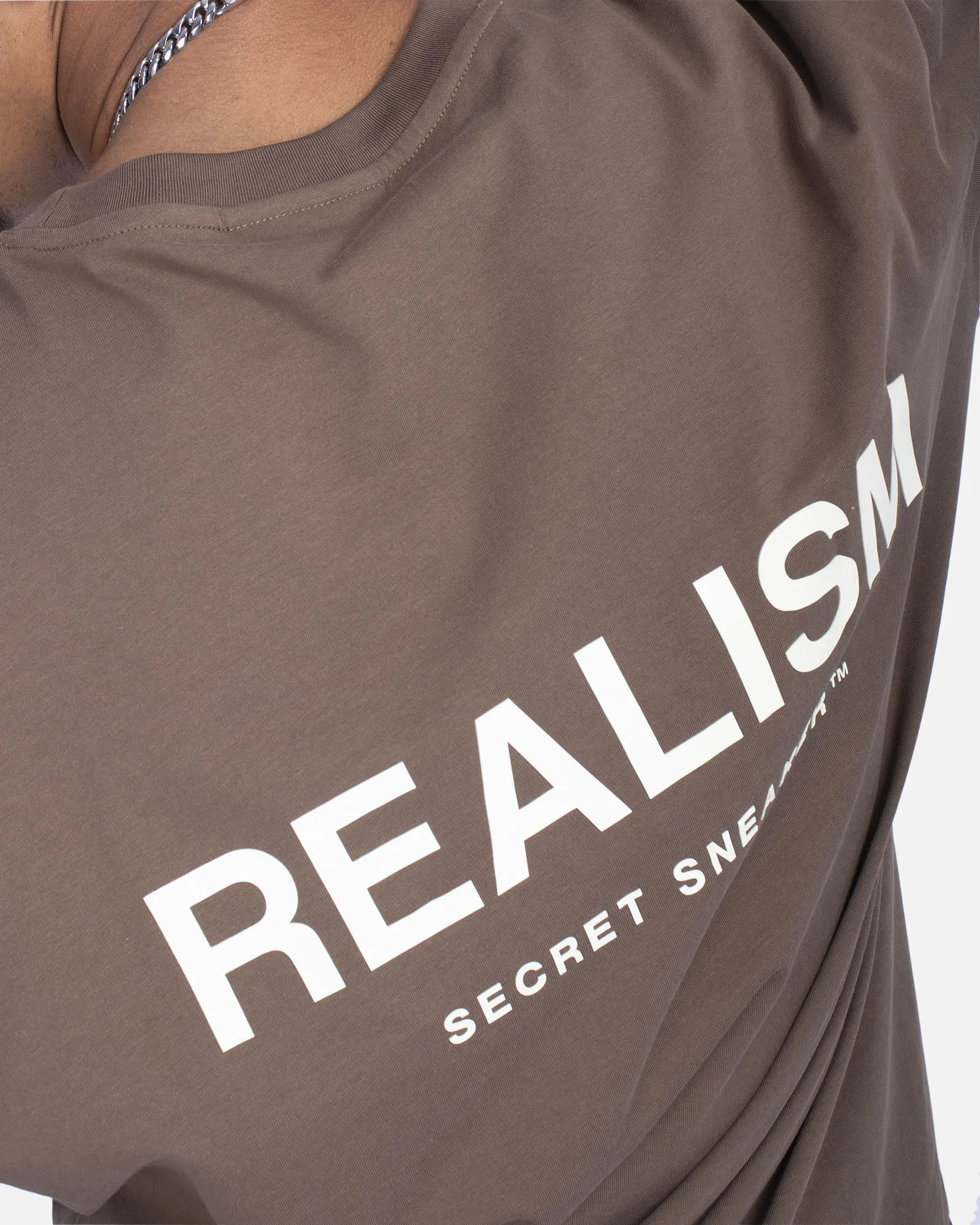 SSS REALISM BACK LOGO TEE SEPIA BROWN